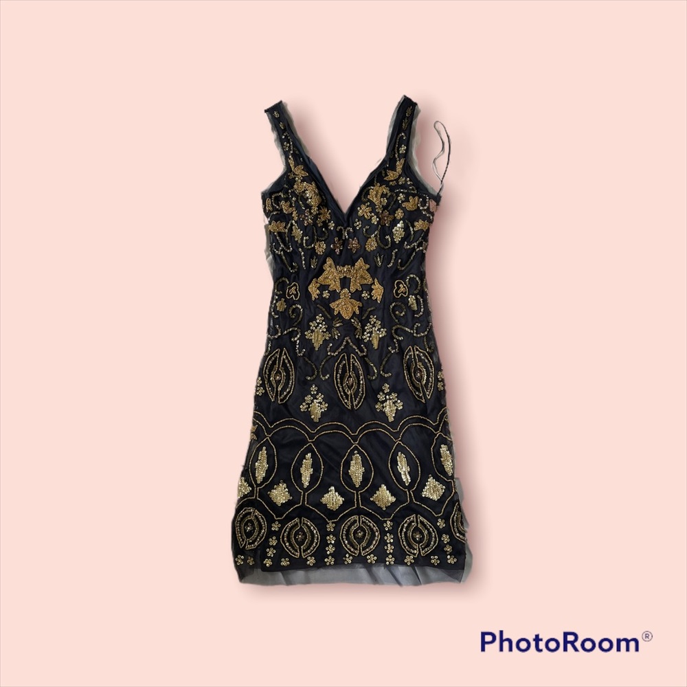 Luxury Sleeveless Hold Beaded Mini Dress
